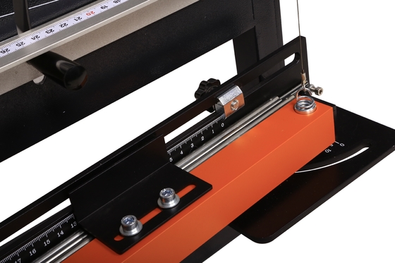 De hete Snijmachine van het Draadschuim voor het Materiaal van het Hittebehoud